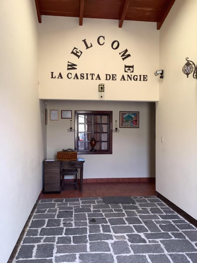 La Casita De Angie Hotel Antigua Kültér fotó